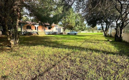 EXCELENTE CASA DE CAMPO EN ZIRAHUEN A DOS MINUTOS DEL LAGO
