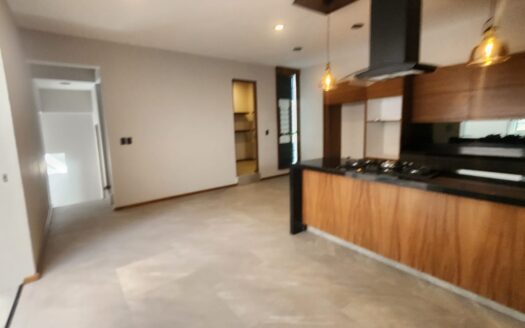 CASA MODERNA EN VENTA EN RINCON ALTOZANO – DISEÑO EXCLUSIVO Y UBICACIÓN PREMIUM