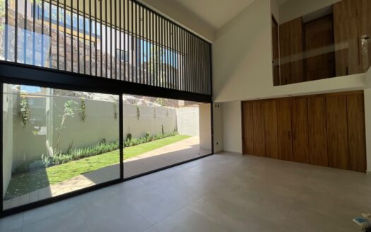 RESIDENCIA EN VENTA EN CLUB DE GOLF ALTOZANO – EXCLUSIVIDAD, LUJO Y ESPACIOS ESPECTACULARES