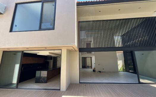 RESIDENCIA EN VENTA EN CLUB DE GOLF ALTOZANO – EXCLUSIVIDAD, LUJO Y ESPACIOS ESPECTACULARES